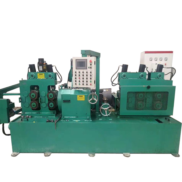 Products › Long › Peeling Machines Precision centreless turning machines  for ‹ Danieli